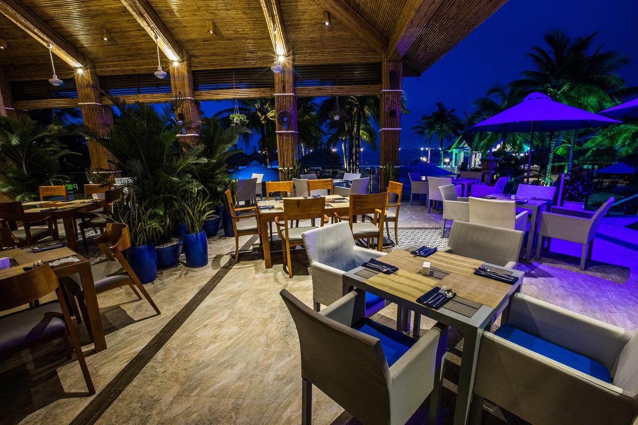 Sunrise Premium Resort & Spa Hoi An Exterior photo